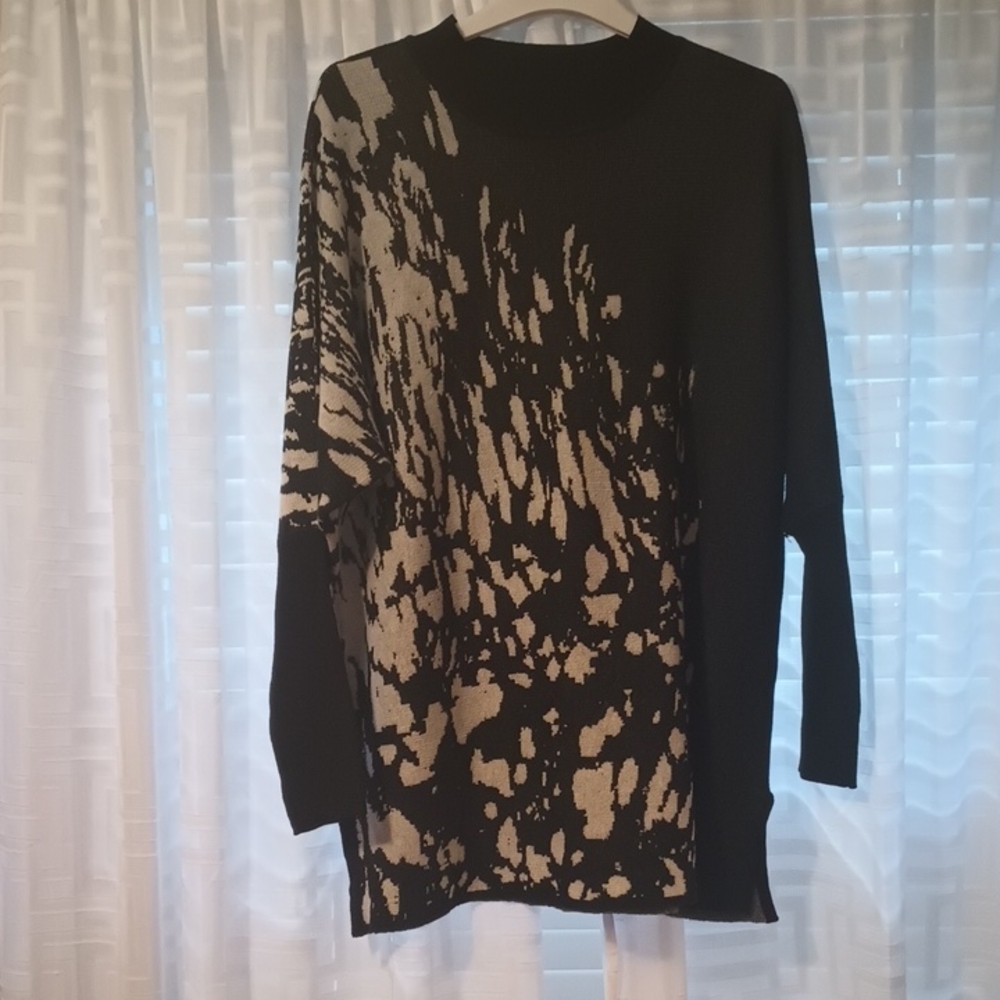 Ashley Stewart Black and Cream Sweater